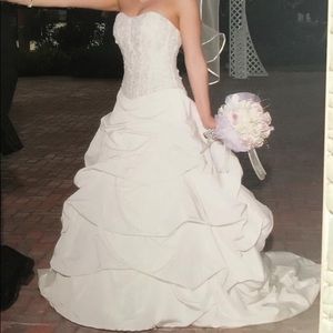 Ivory Wedding Gown